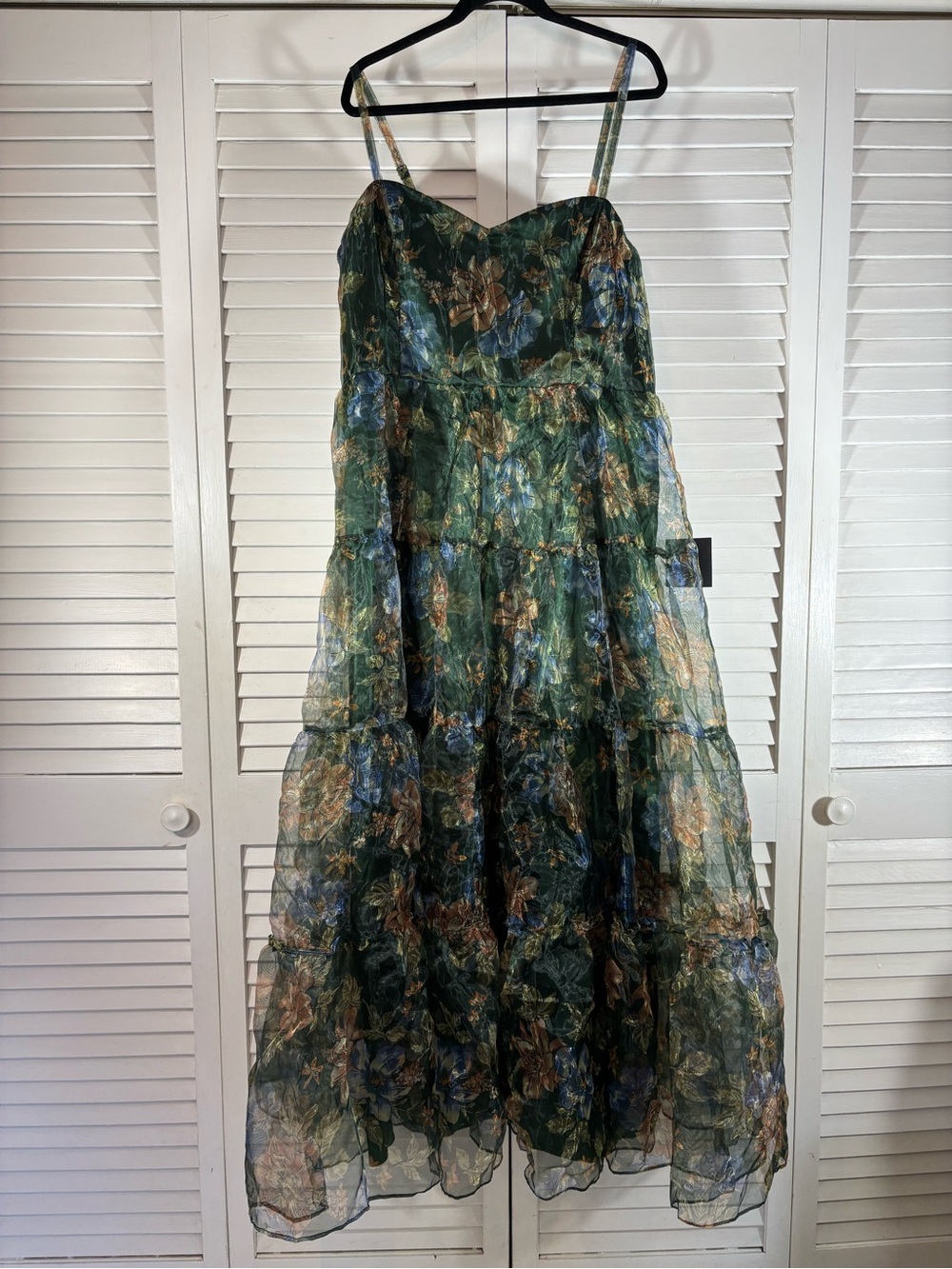 Lulus Exclusive Glamour Green Floral Organza Tiered Maxi Dress 2X - Picture 3 of 14
